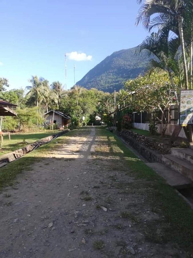 Lattanavongsa Guesthouse And Bungalows Muang Ngoi المظهر الخارجي الصورة