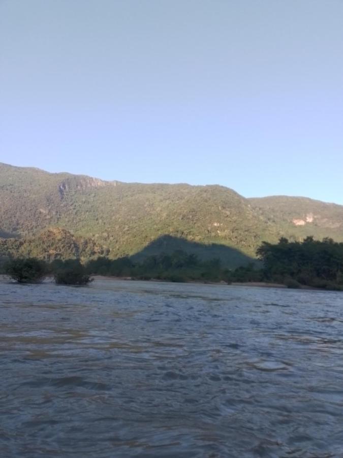 Lattanavongsa Guesthouse And Bungalows Muang Ngoi المظهر الخارجي الصورة