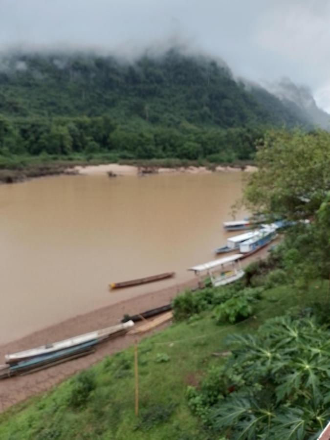 Lattanavongsa Guesthouse And Bungalows Muang Ngoi المظهر الخارجي الصورة