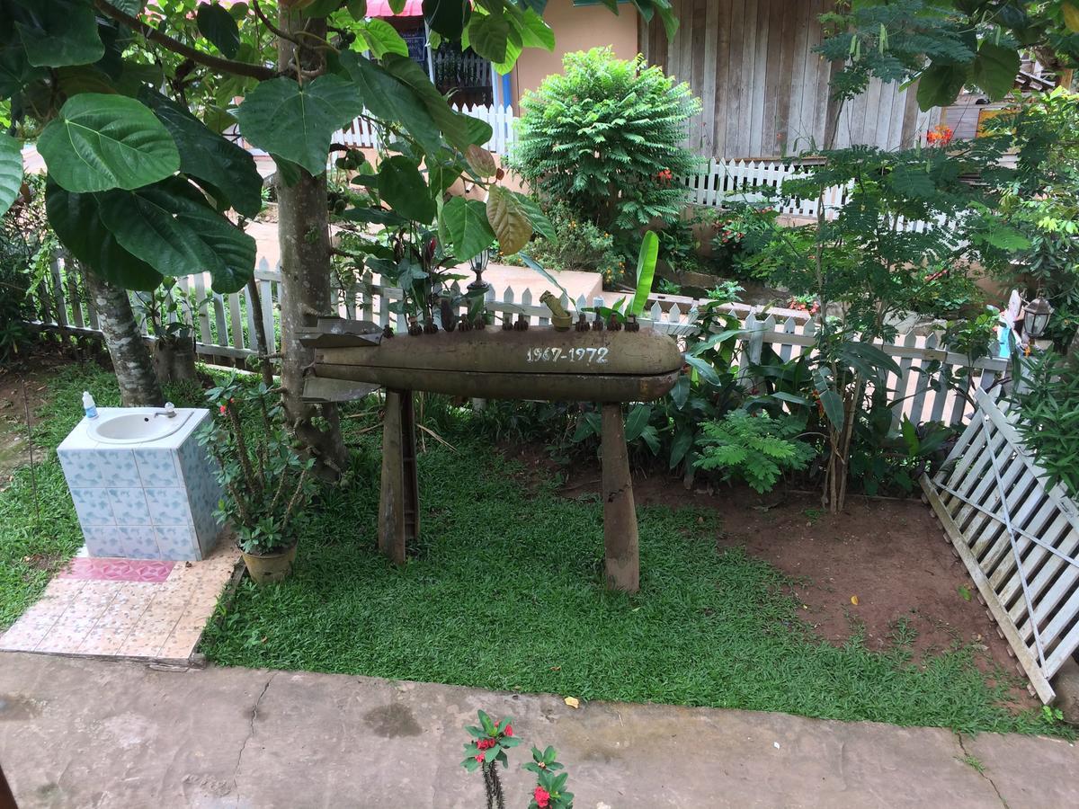 Lattanavongsa Guesthouse And Bungalows Muang Ngoi المظهر الخارجي الصورة