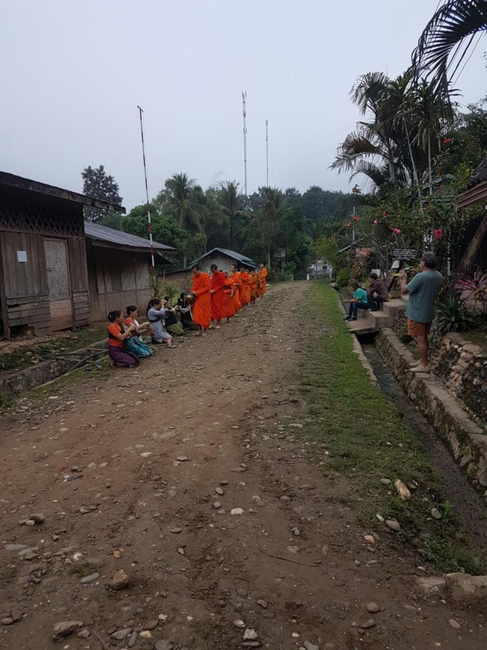 Lattanavongsa Guesthouse And Bungalows Muang Ngoi المظهر الخارجي الصورة